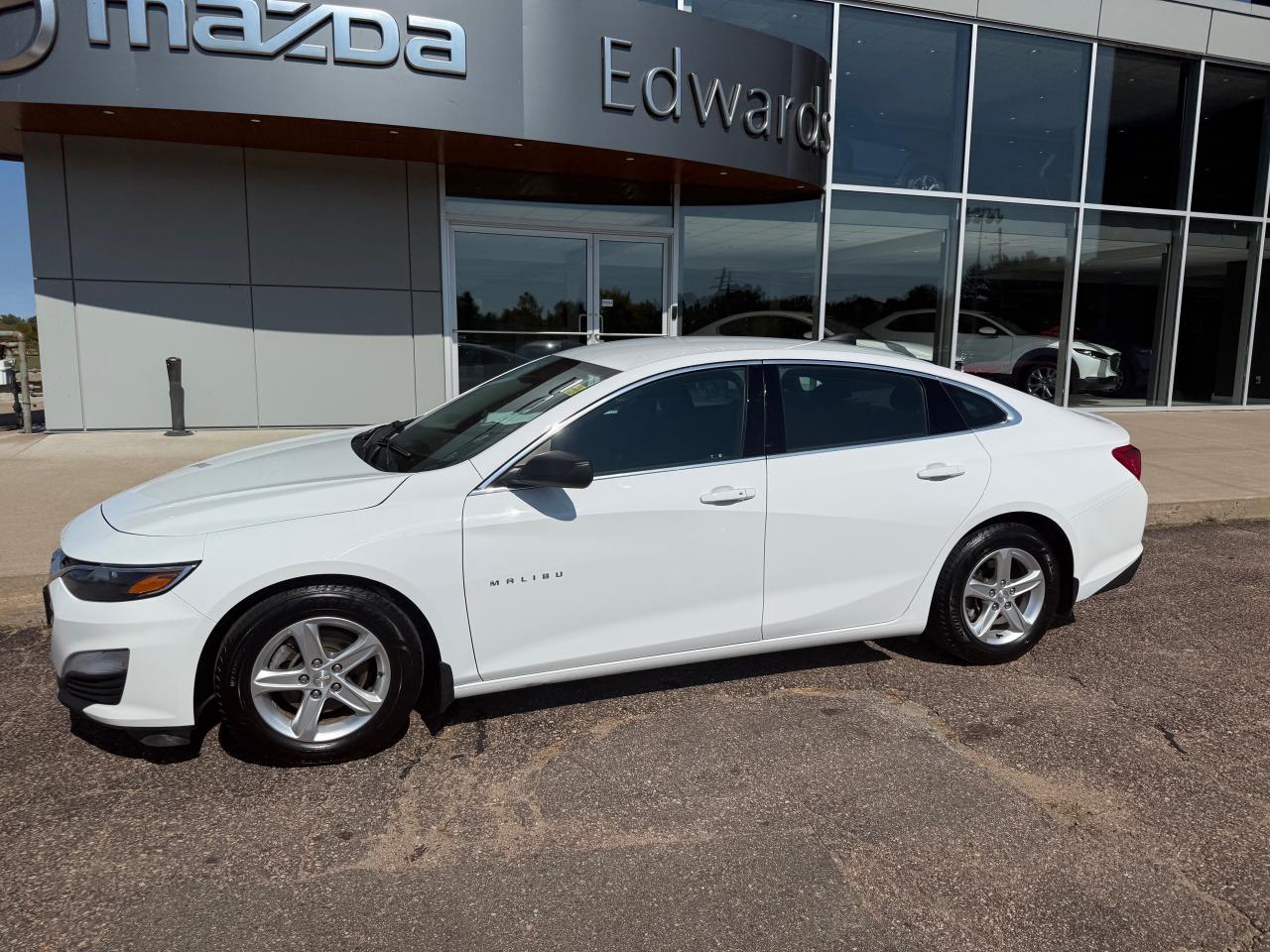 2021 Chevrolet Malibu LS w/1FL 4dr Sedan Photo