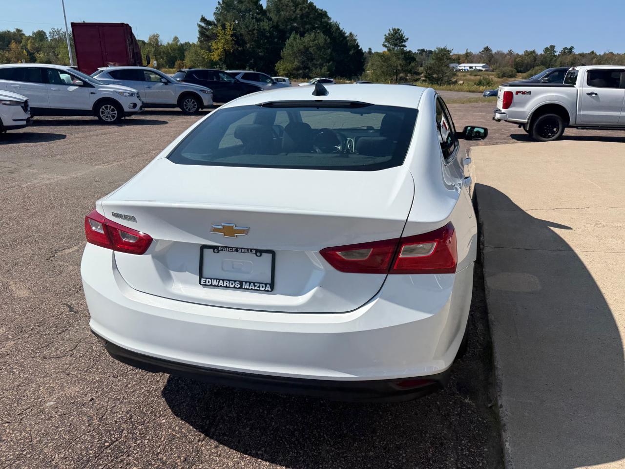 2021 Chevrolet Malibu LS w/1FL 4dr Sedan Photo