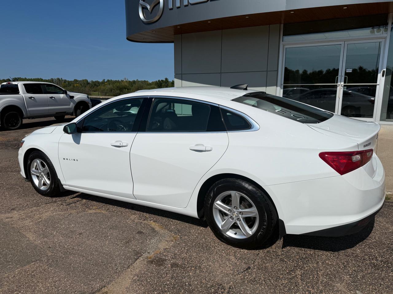 2021 Chevrolet Malibu LS w/1FL 4dr Sedan Photo