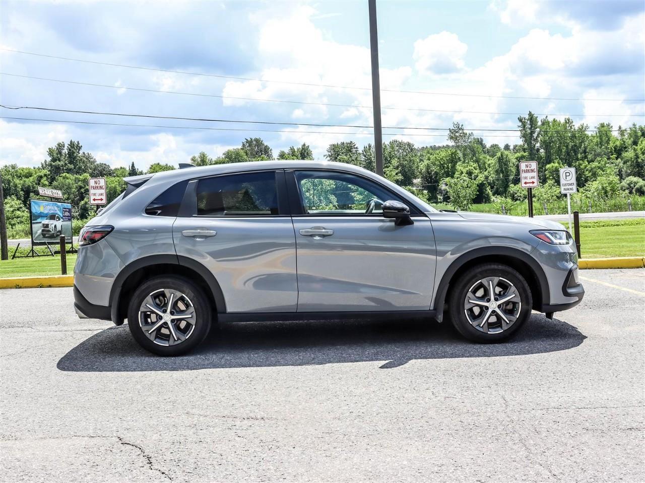 2024 Honda HR-V Sport-B 4dr All-Wheel Drive Photo2