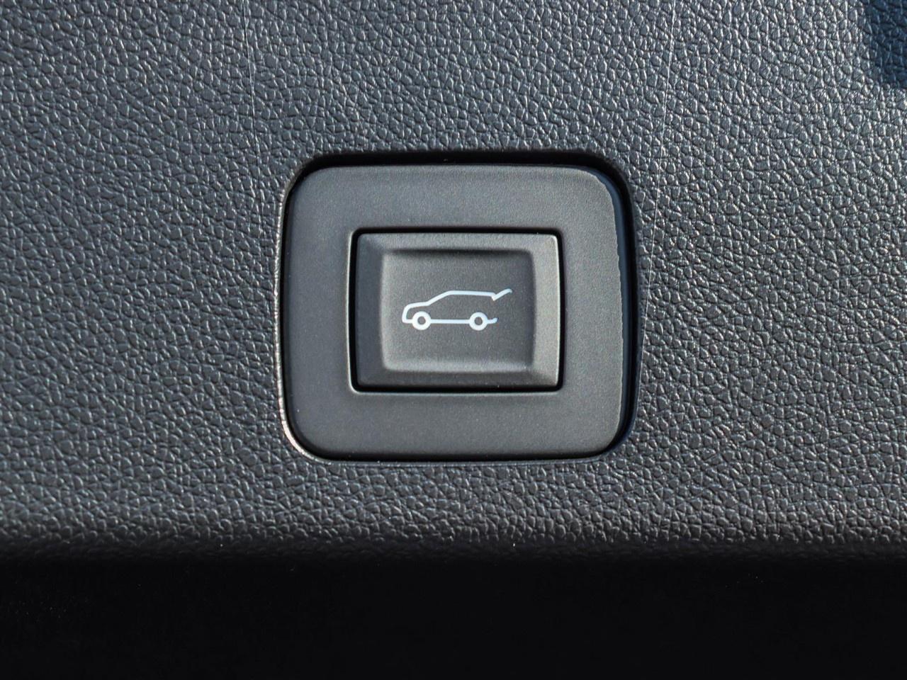 2026 Buick Encore GX Sport Touring AWD Photo