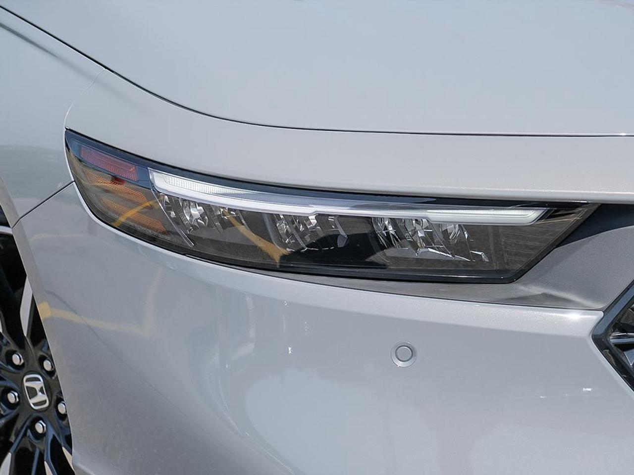 2025 Honda Accord Hybrid Touring 4dr Sedan Photo