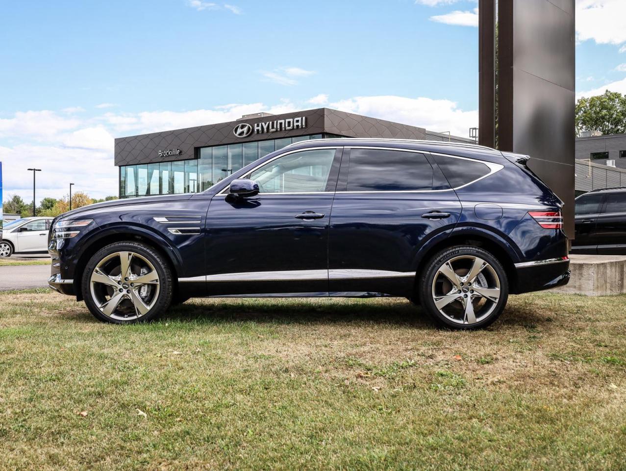 2024 Genesis GV80  Photo4