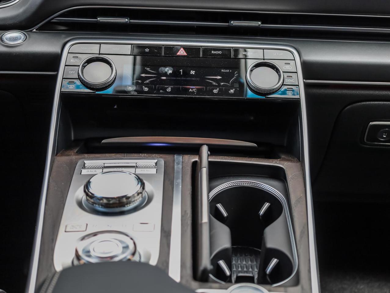 2024 Genesis GV80  Photo