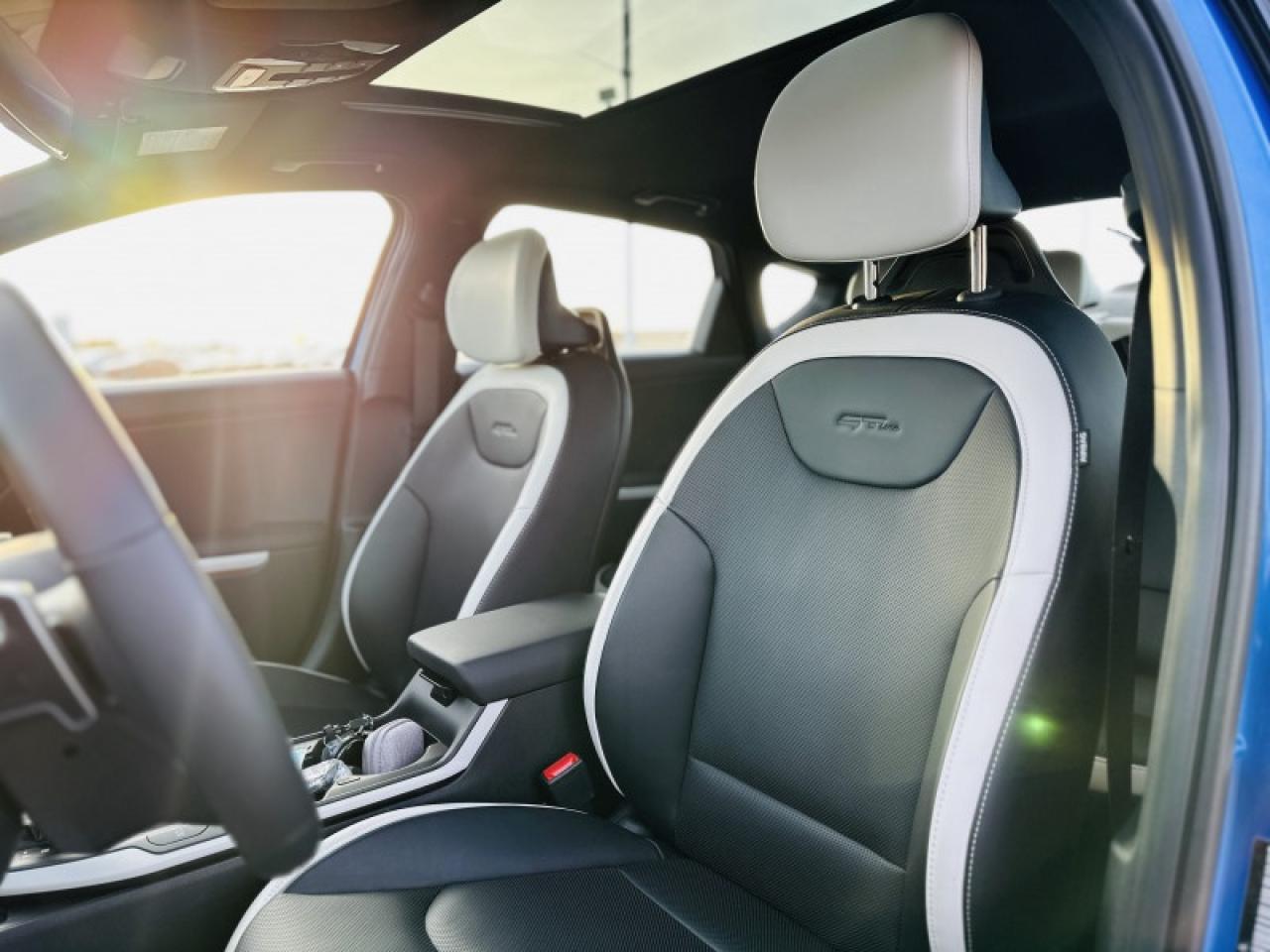 2025 Kia K4 GT-LINE LIMITED Photo