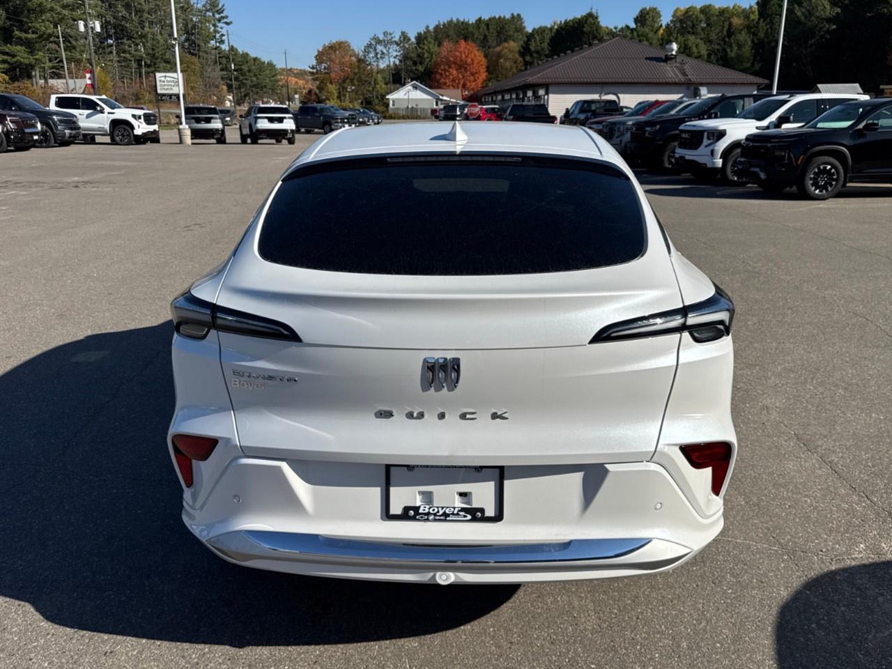 2026 Buick Envista FWD 4dr Avenir Photo