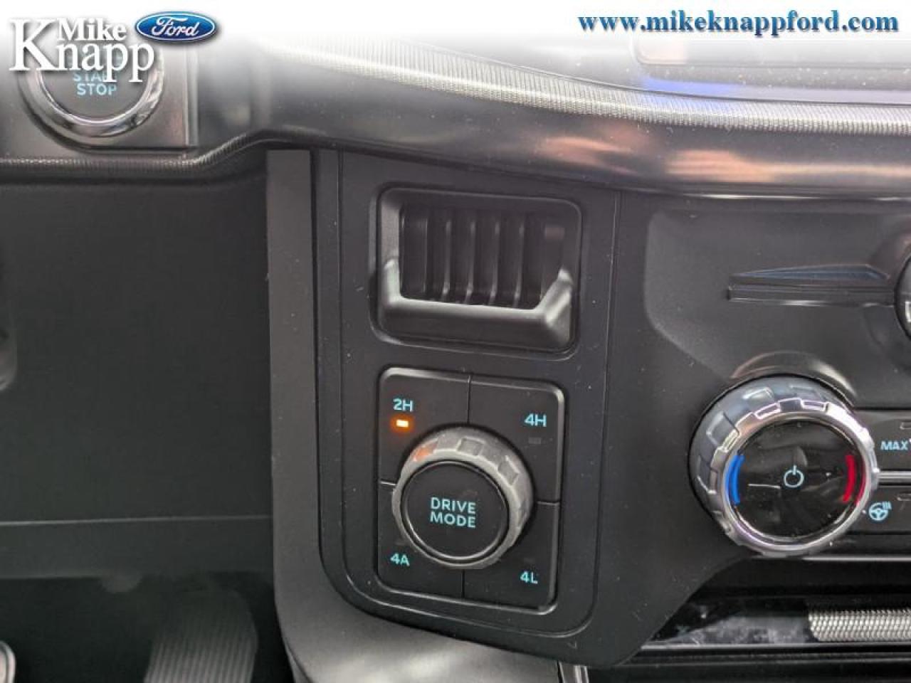 2025 Ford F-150 Lariat Photo