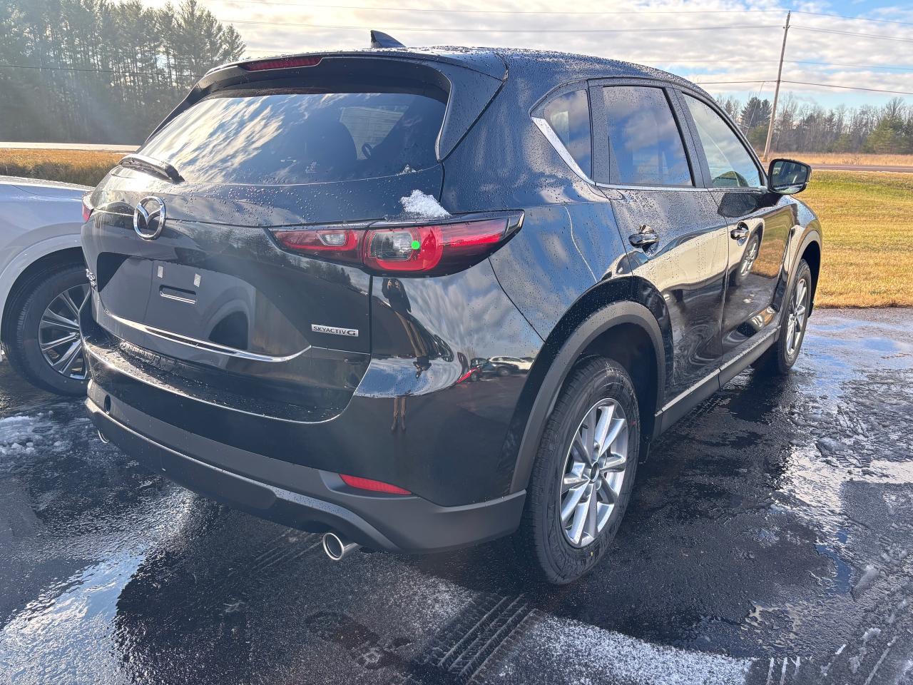 2025 Mazda CX-5 GS 4dr i-ACTIV All-Wheel Drive Sport Utility Photo