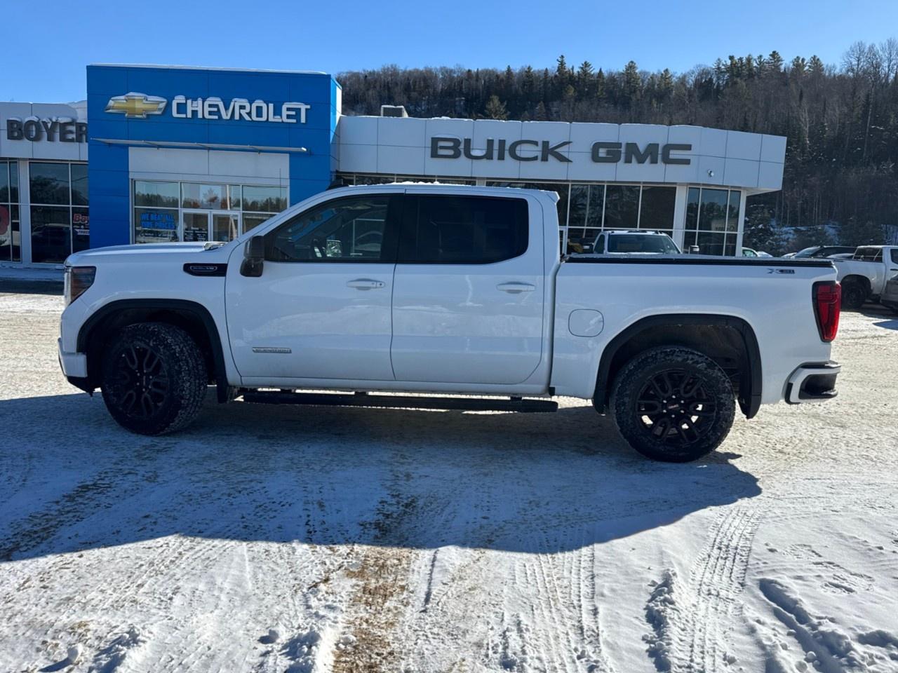 2026 GMC Sierra 1500 Crew Cab Short Box 4-Wheel Drive Elevation Photo