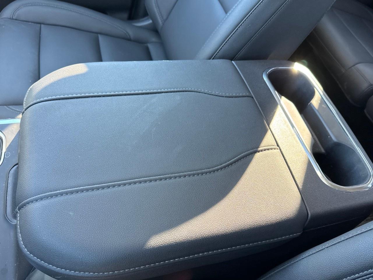 2026 GMC Sierra 1500 Crew Cab Short Box 4-Wheel Drive Elevation Photo