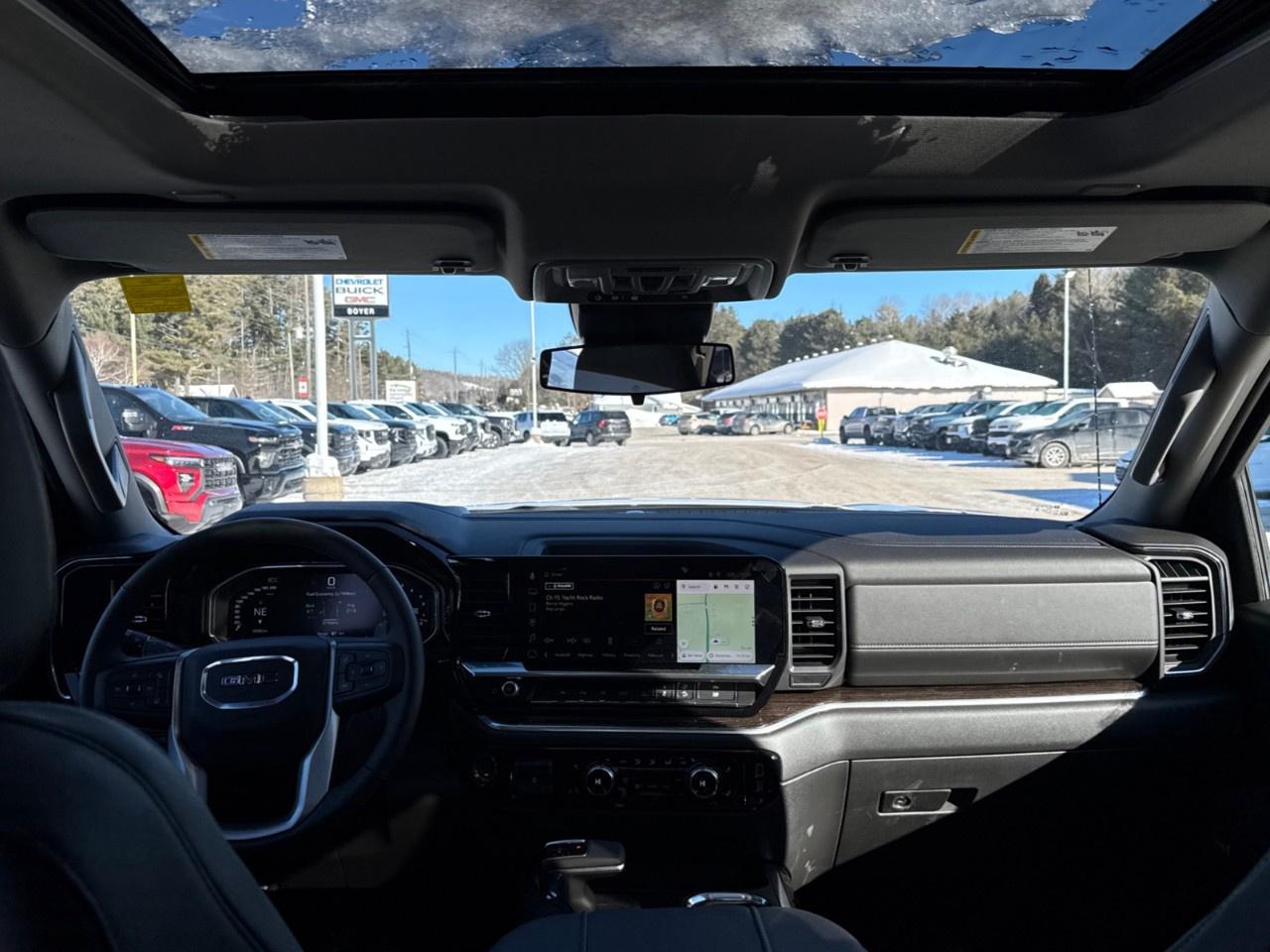 2026 GMC Sierra 1500 Crew Cab Short Box 4-Wheel Drive Elevation Photo