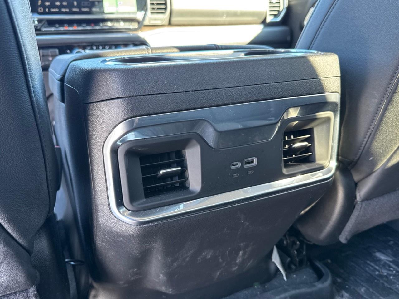 2026 GMC Sierra 1500 Crew Cab Short Box 4-Wheel Drive Elevation Photo