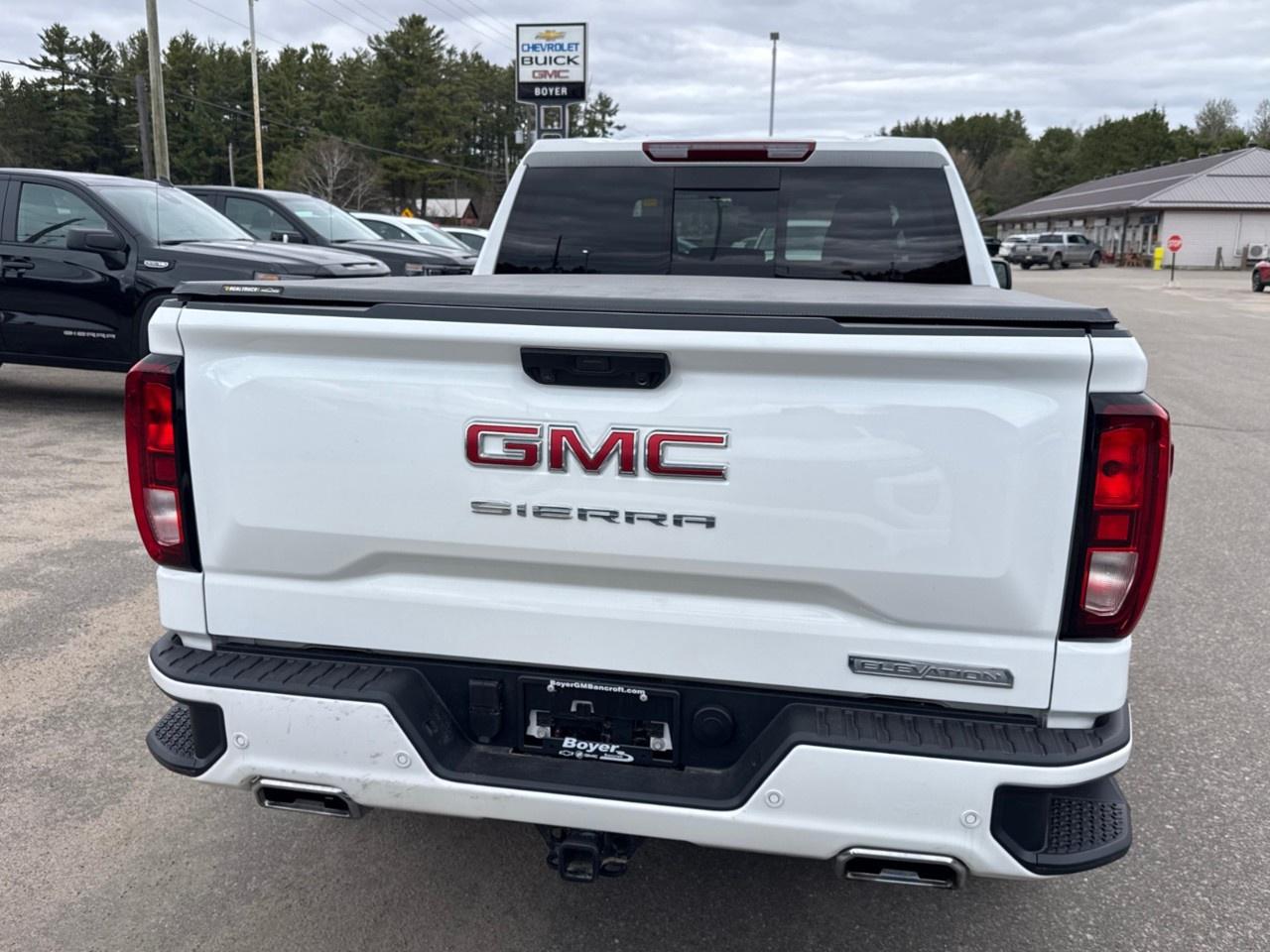 2026 GMC Sierra 1500 Crew Cab Short Box 4-Wheel Drive Elevation Photo