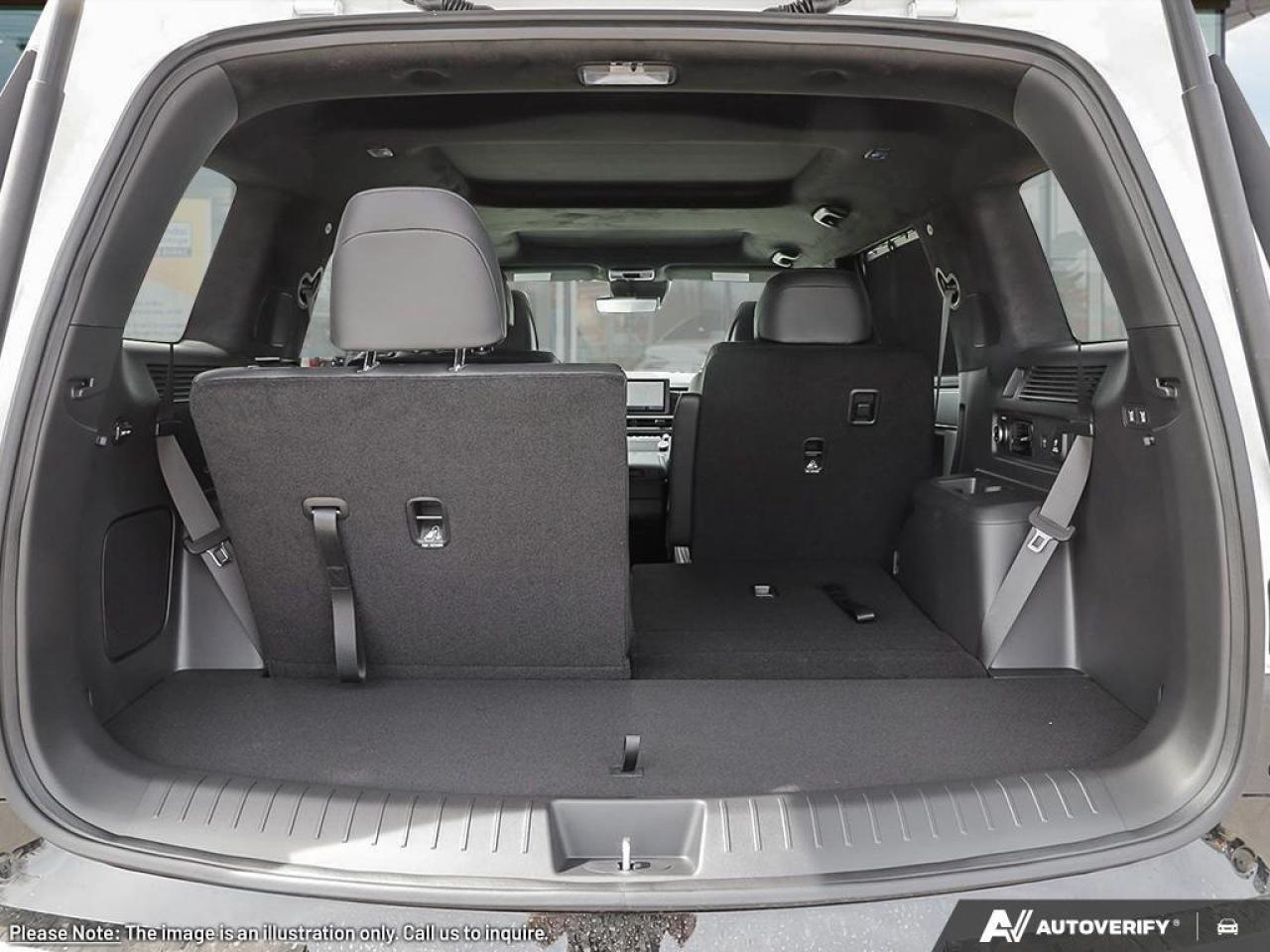 2025 Hyundai Santa Fe Ultimate Calligraphy w/Beige 4dr All-Wheel Drive Photo