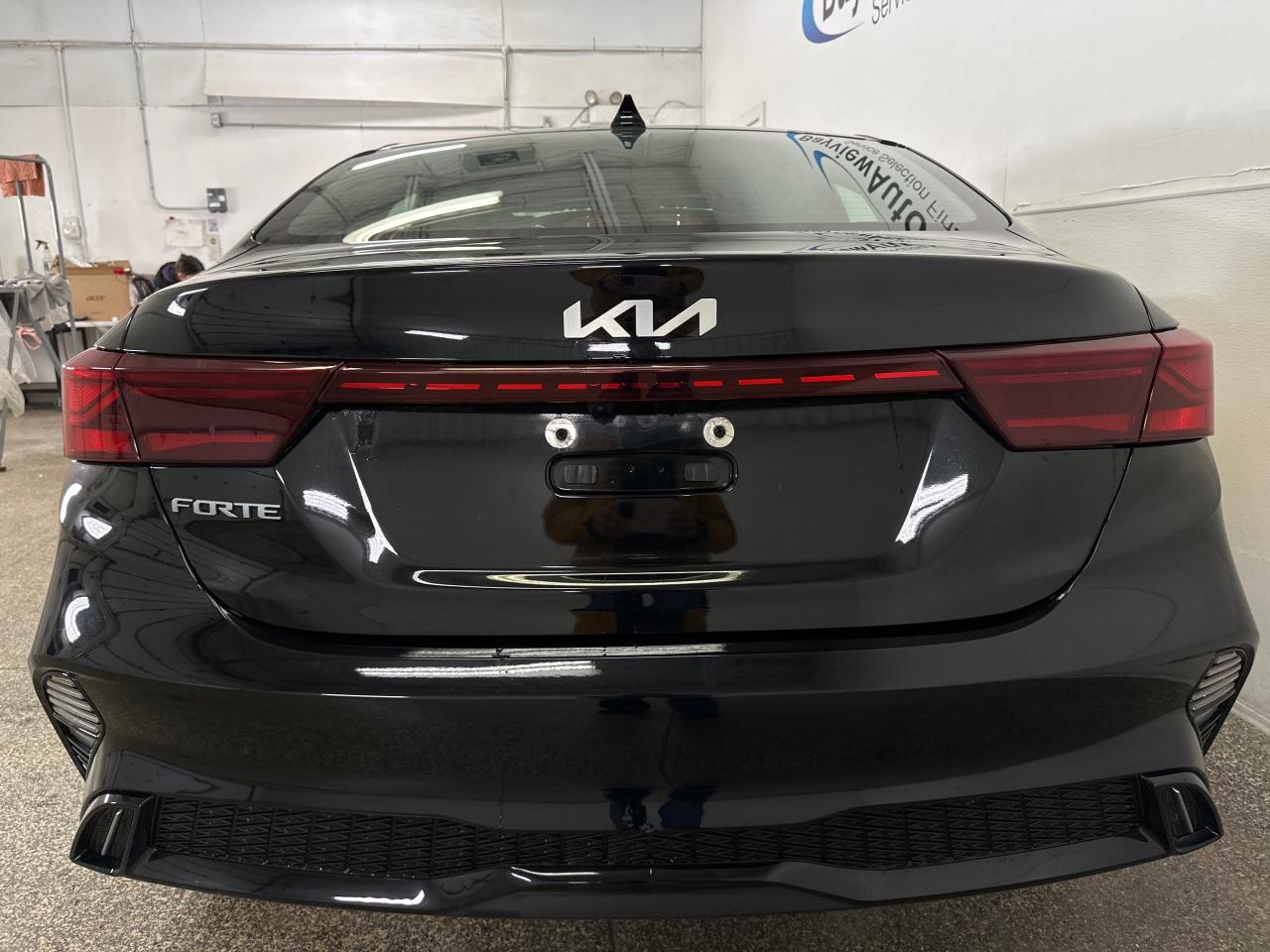 2022 Kia Forte EX 4dr Sedan Photo