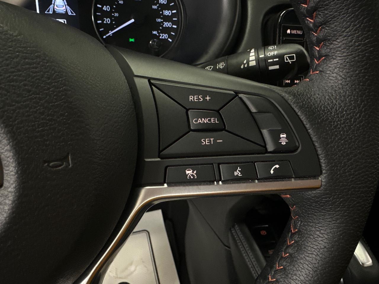 2024 Nissan Kicks SR 4dr Front-Wheel Drive Photo