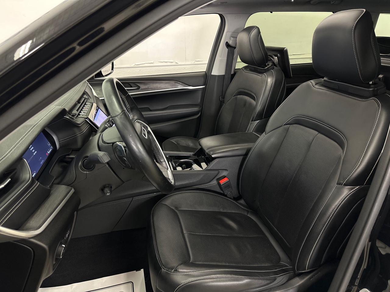 2021 Jeep Grand Cherokee L Limited 4dr 4x4 Photo