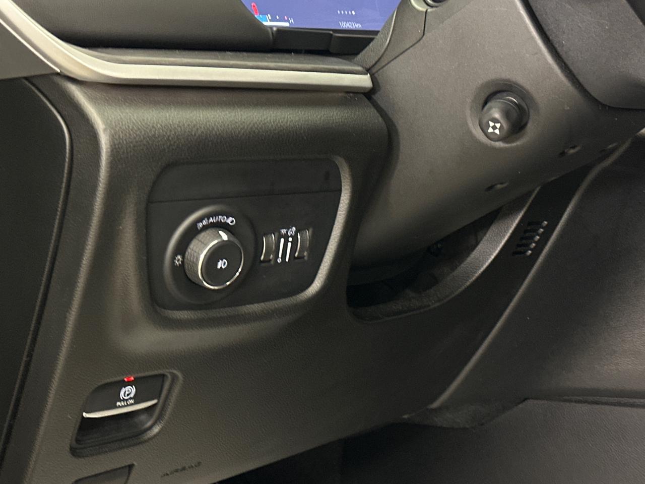 2021 Jeep Grand Cherokee L Limited 4dr 4x4 Photo