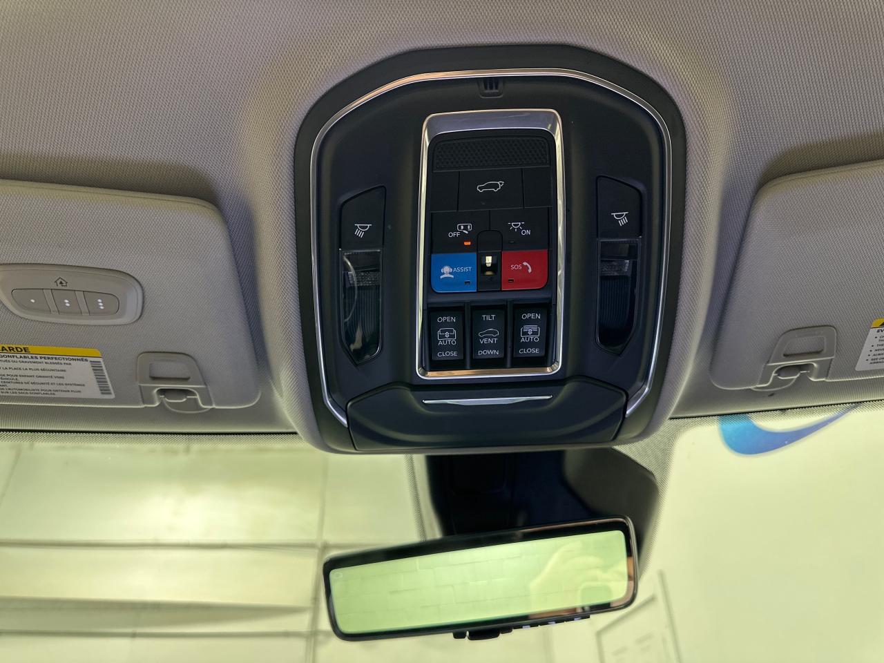 2021 Jeep Grand Cherokee L Limited 4dr 4x4 Photo