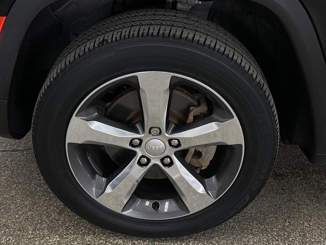 2021 Jeep Grand Cherokee L Limited 4dr 4x4 Photo