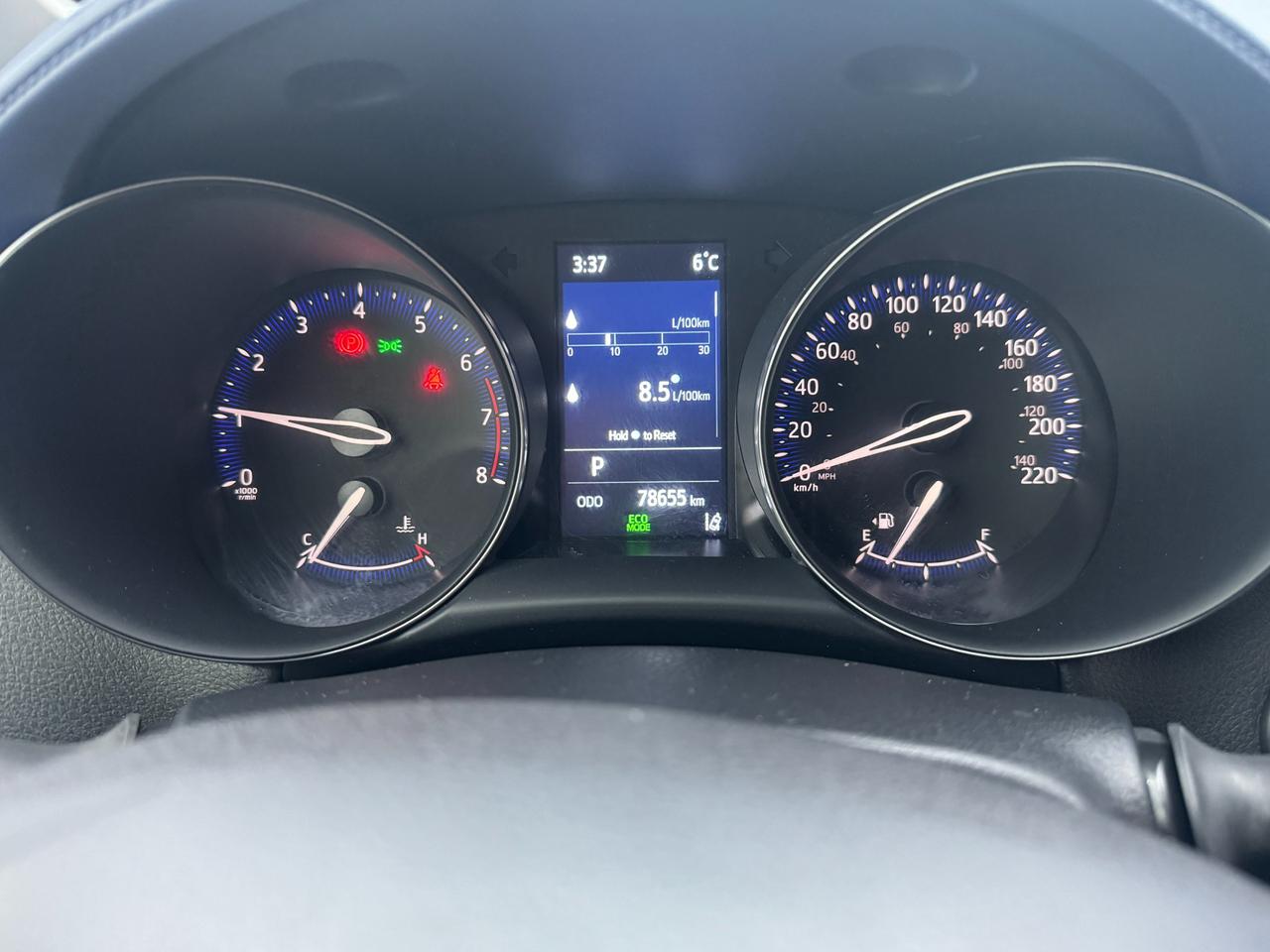 2022 Toyota C-HR XLE Premium 4dr Front-Wheel Drive Sport Utility Photo