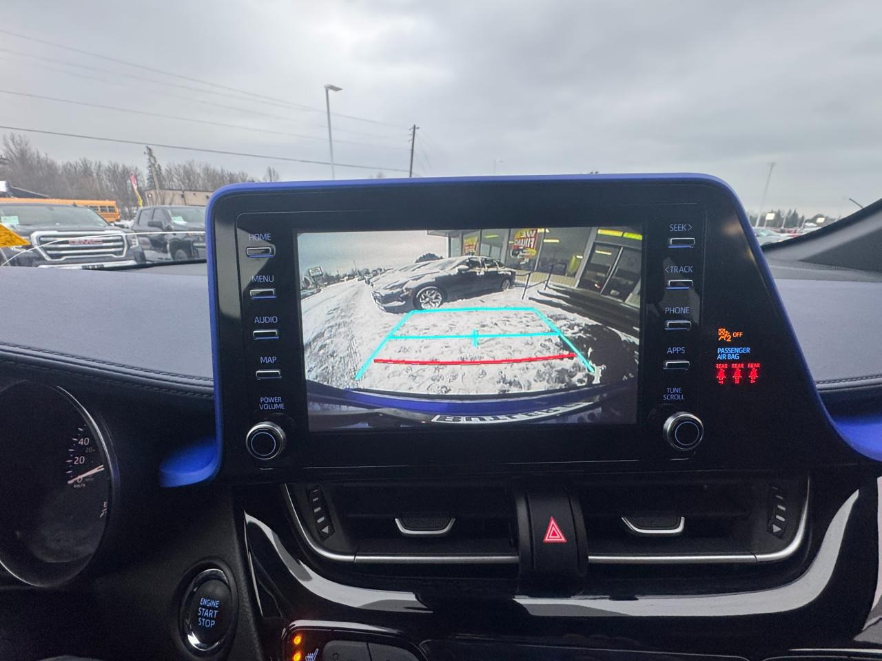 2022 Toyota C-HR XLE Premium 4dr Front-Wheel Drive Sport Utility Photo