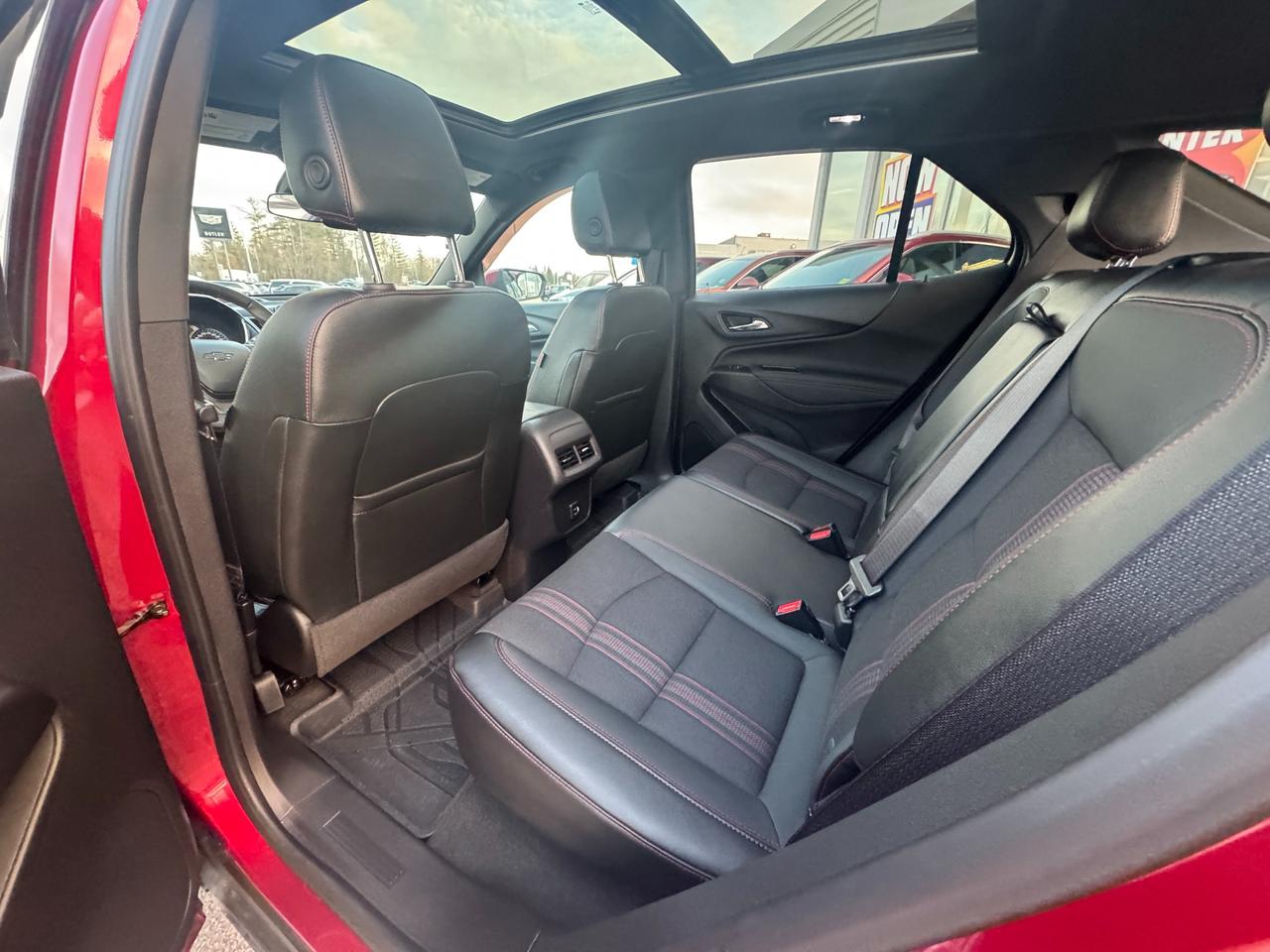 2024 Chevrolet Equinox RS 4dr All-Wheel Drive Photo