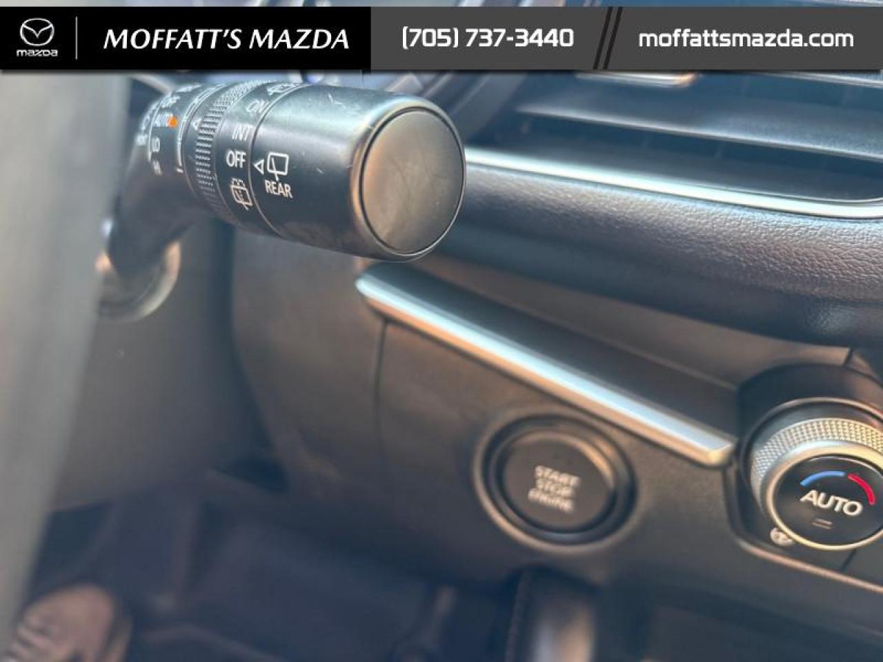 2025 Mazda Mazda3 Sport GS Photo