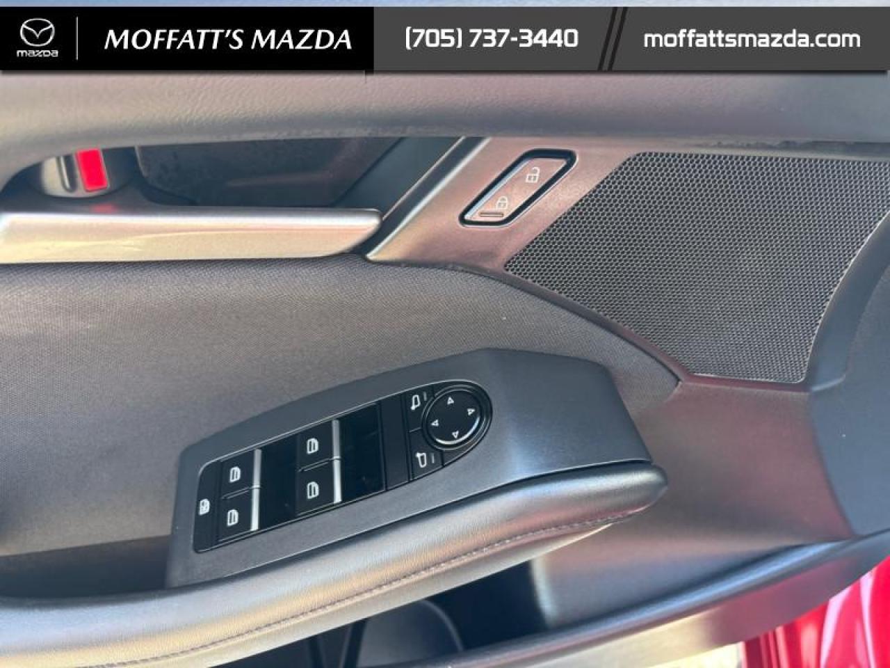 2025 Mazda Mazda3 Sport GS Photo