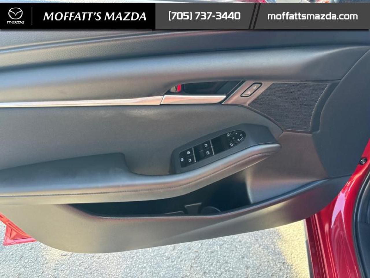 2025 Mazda Mazda3 Sport GS Photo