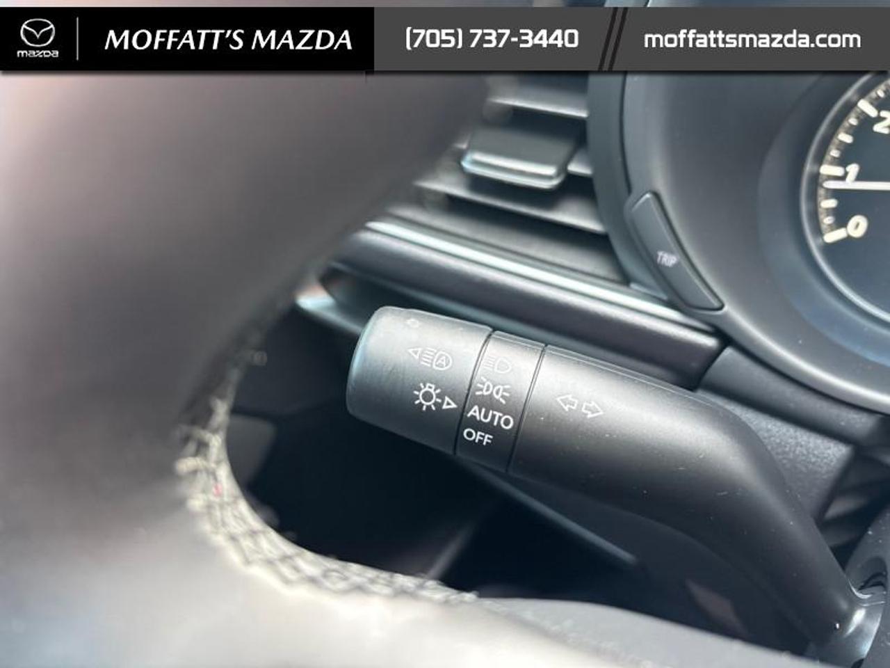 2025 Mazda Mazda3 Sport GS Photo