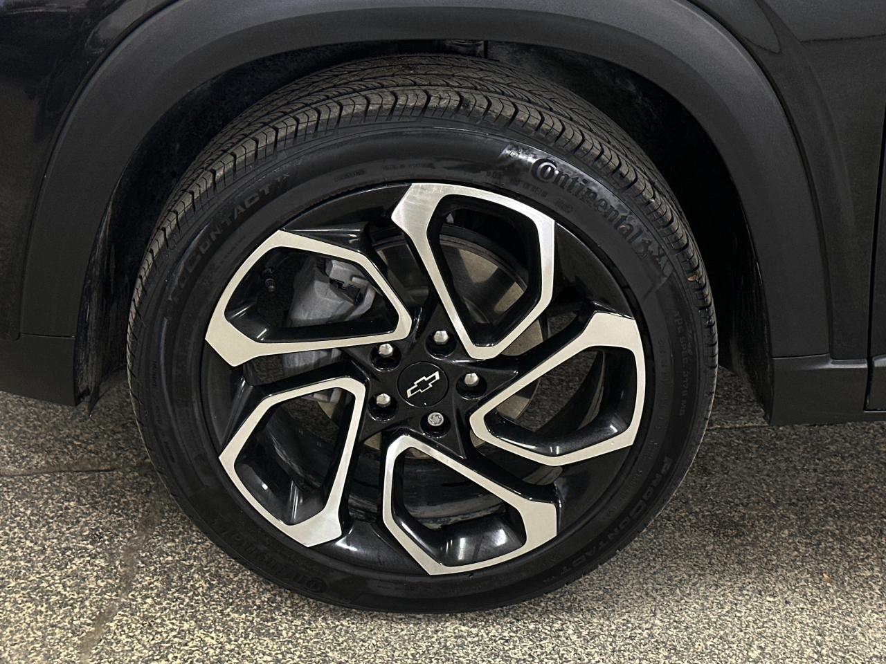 2024 Chevrolet Trax 2RS 4dr Front-Wheel Drive Photo2