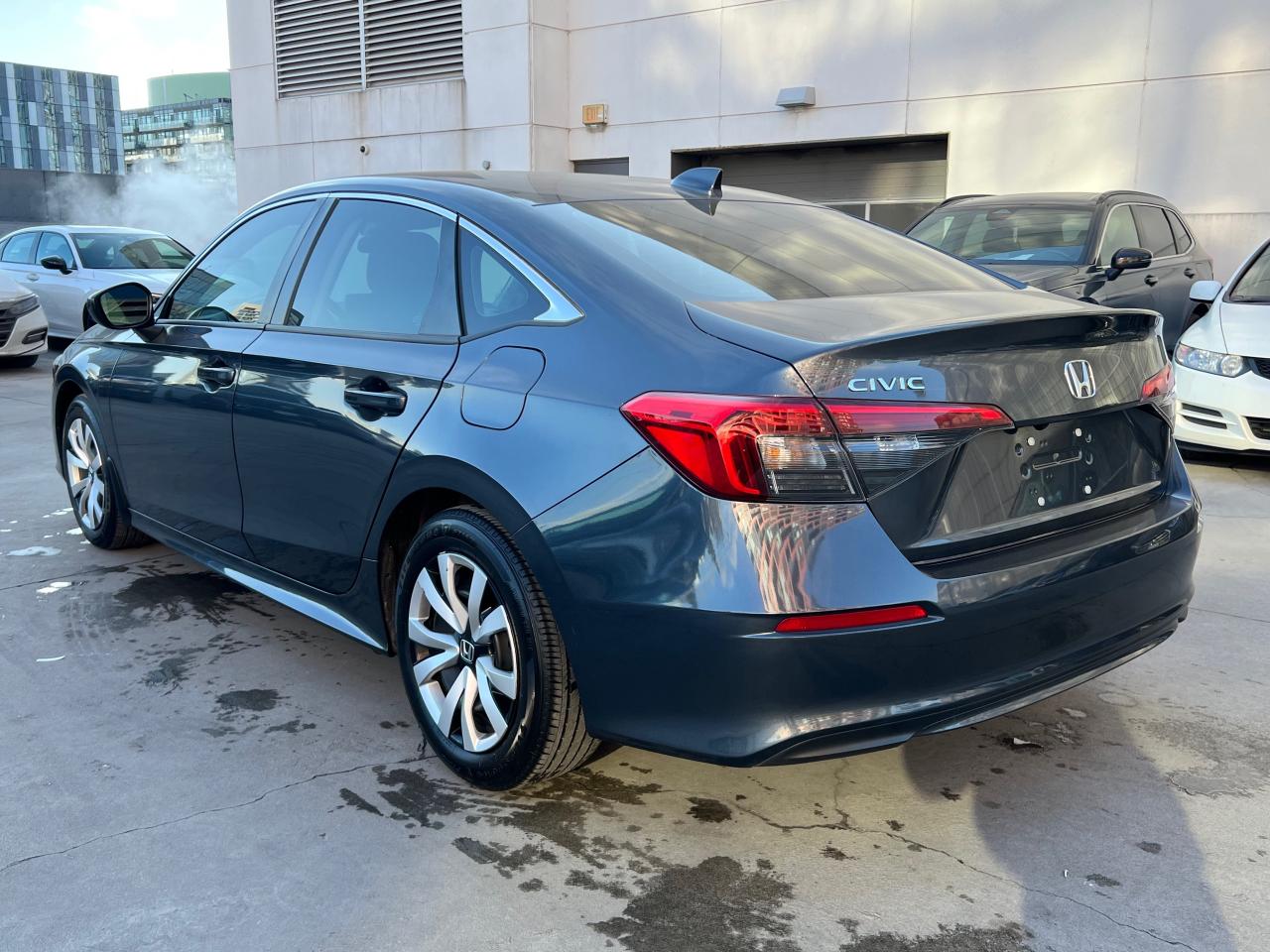 2023 Honda Civic LX 4dr Sedan Photo4