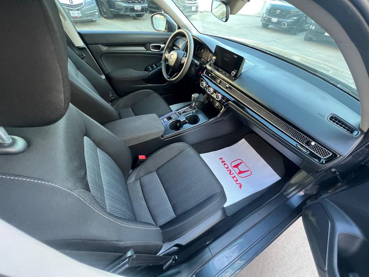 2023 Honda Civic LX 4dr Sedan Photo