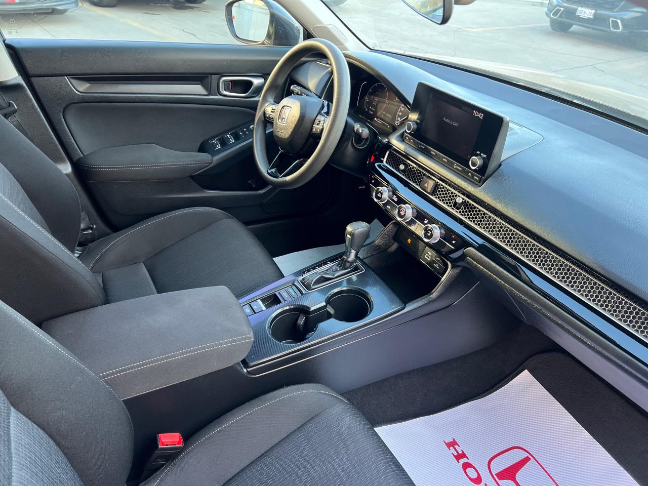 2023 Honda Civic LX 4dr Sedan Photo