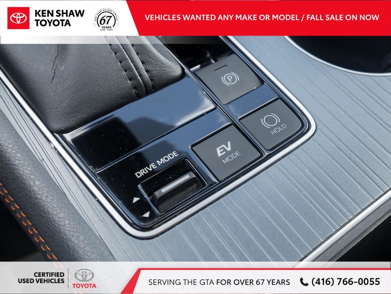 2022 Toyota Sienna XSE 7-Passenger 4dr All-Wheel Drive Passenger Van Photo