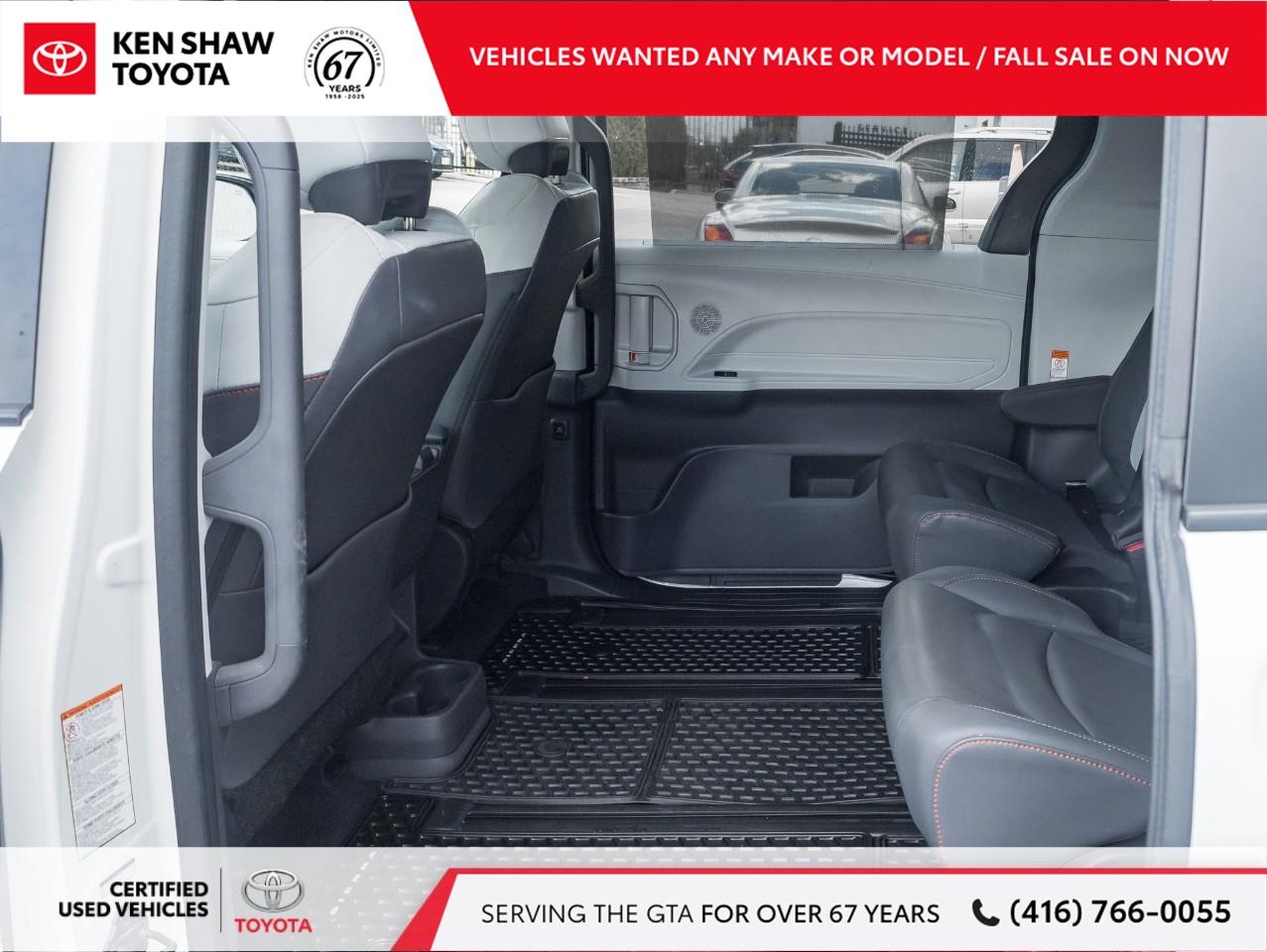 2022 Toyota Sienna XSE 7-Passenger 4dr All-Wheel Drive Passenger Van Photo