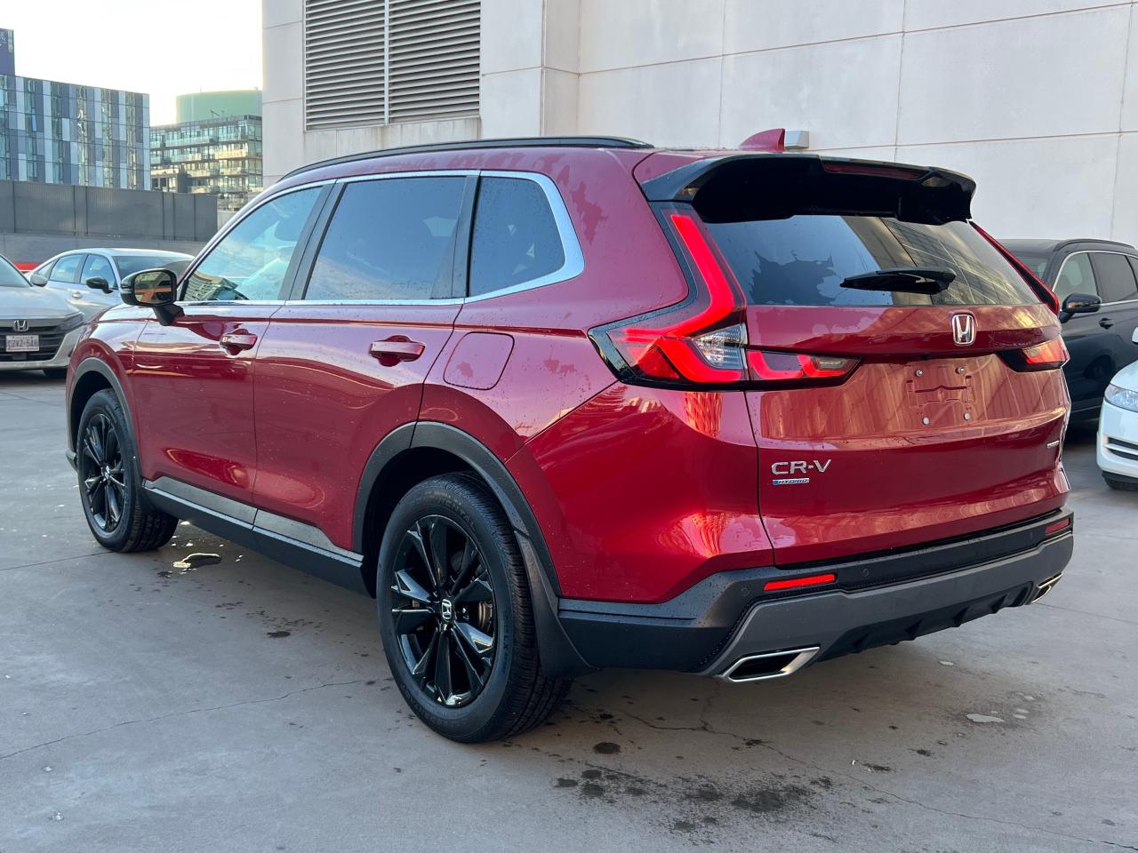 2024 Honda CR-V Hybrid Touring 4dr All-Wheel Drive Photo