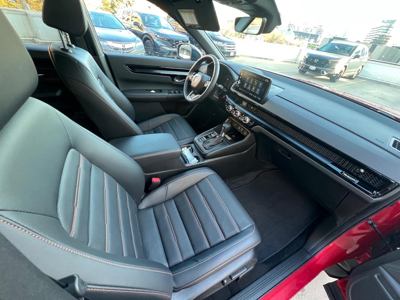 2024 Honda CR-V Hybrid Touring 4dr All-Wheel Drive Photo