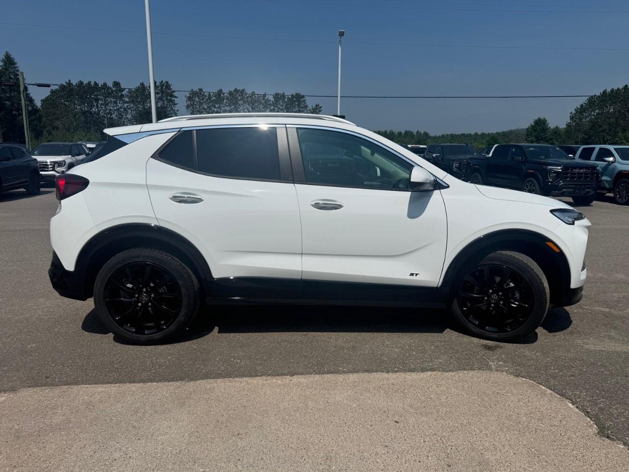 2026 Buick Encore GX Sport Touring AWD Photo3