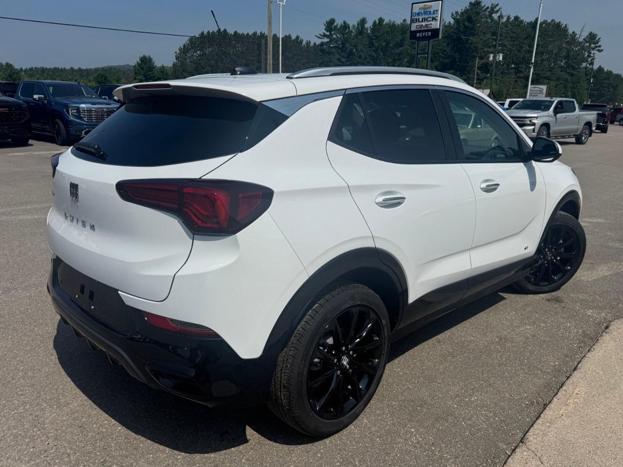 2026 Buick Encore GX Sport Touring AWD Photo4