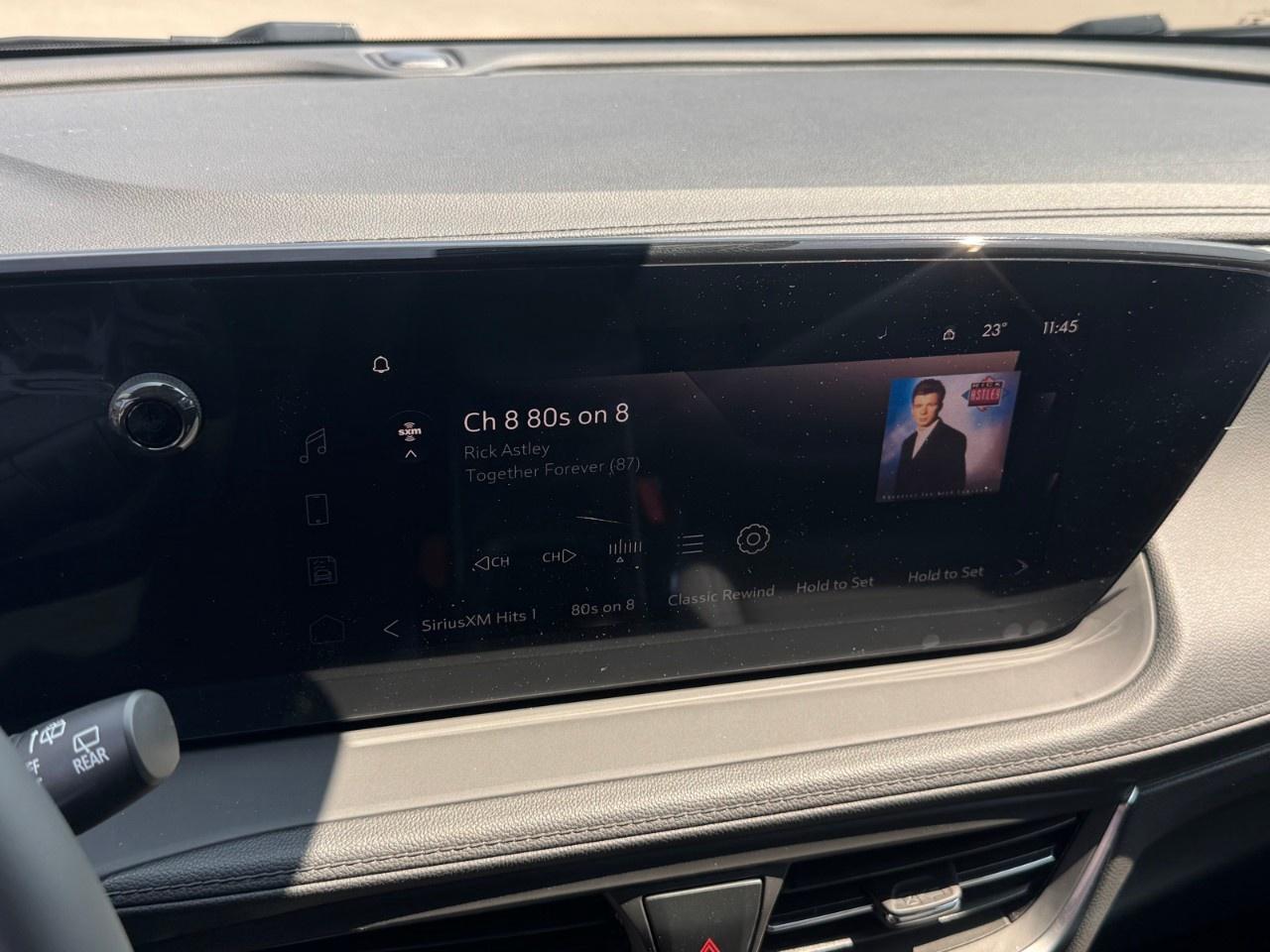 2026 Buick Encore GX Sport Touring AWD Photo