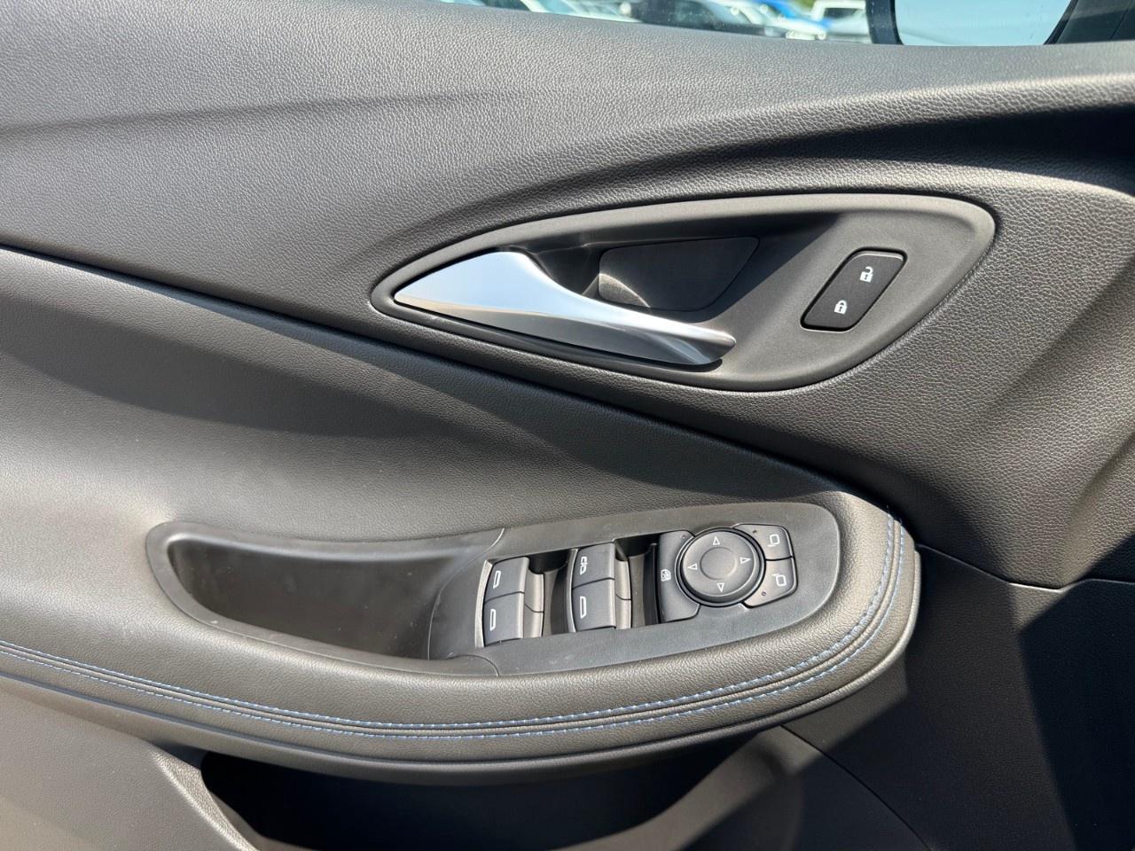 2026 Buick Encore GX Sport Touring AWD Photo