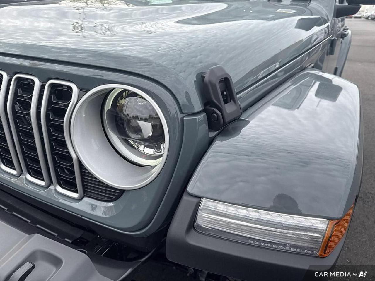 2026 Jeep Wrangler SAHARA 4DR 4X4 Photo