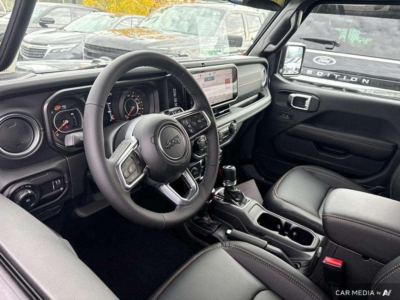 2026 Jeep Wrangler SAHARA 4DR 4X4 Photo