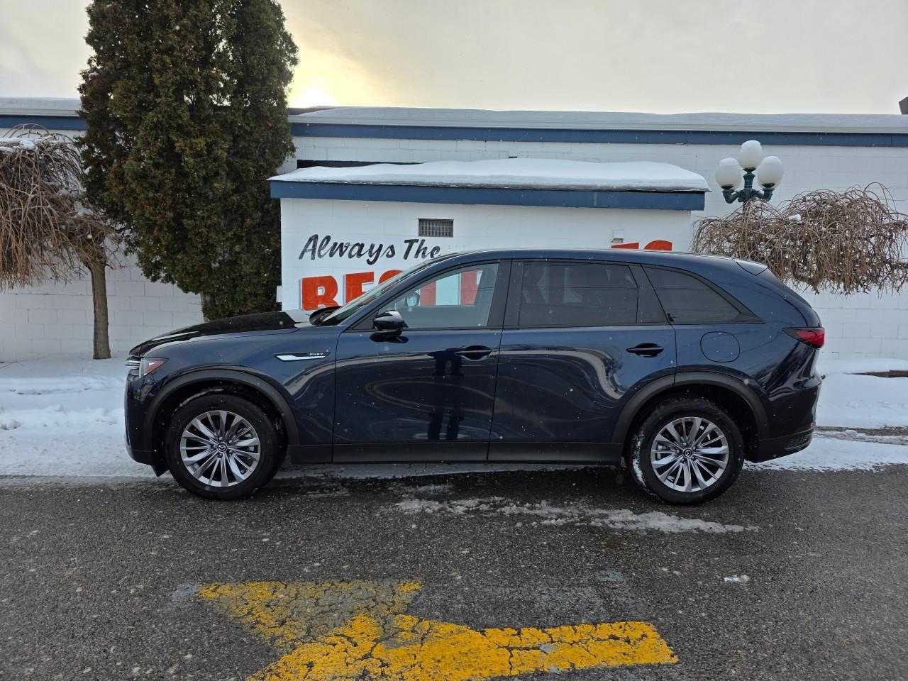 2024 Mazda CX-90 PHEV GS 4dr i-ACTIV All-Wheel Drive Sport Utility Photo4