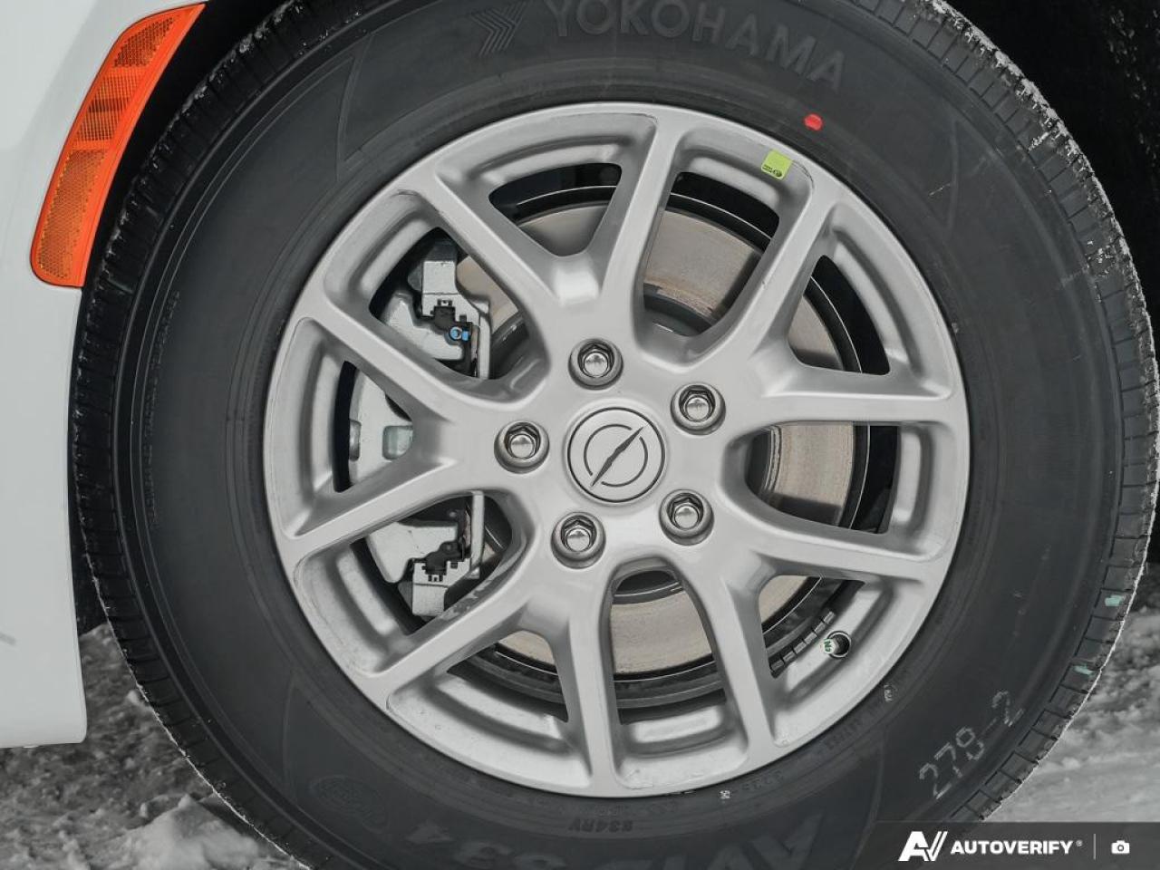 2026 Chrysler Grand Caravan SXT Front-Wheel Drive Passenger Van Photo4