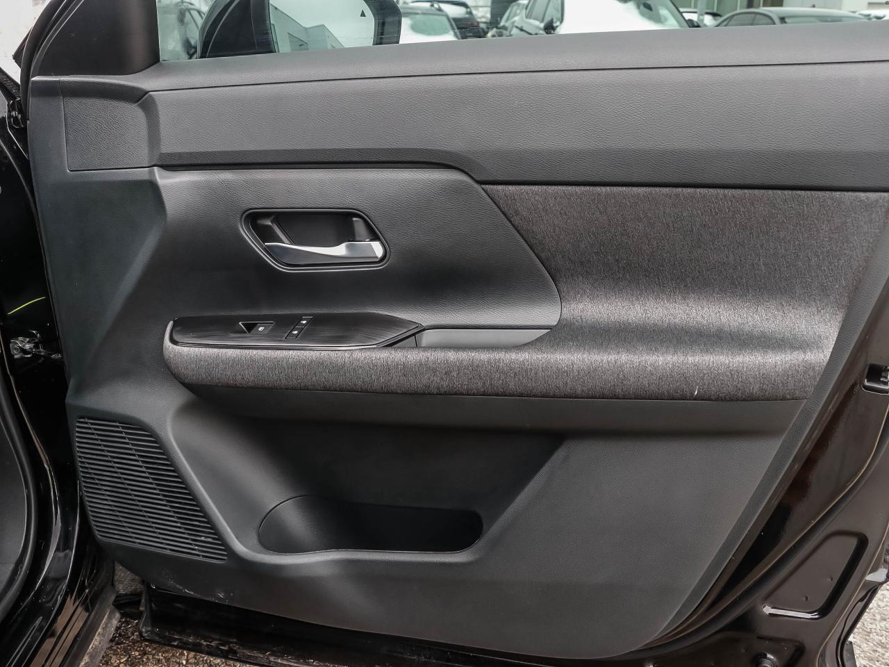 2026 Nissan Kicks SV AWD Photo