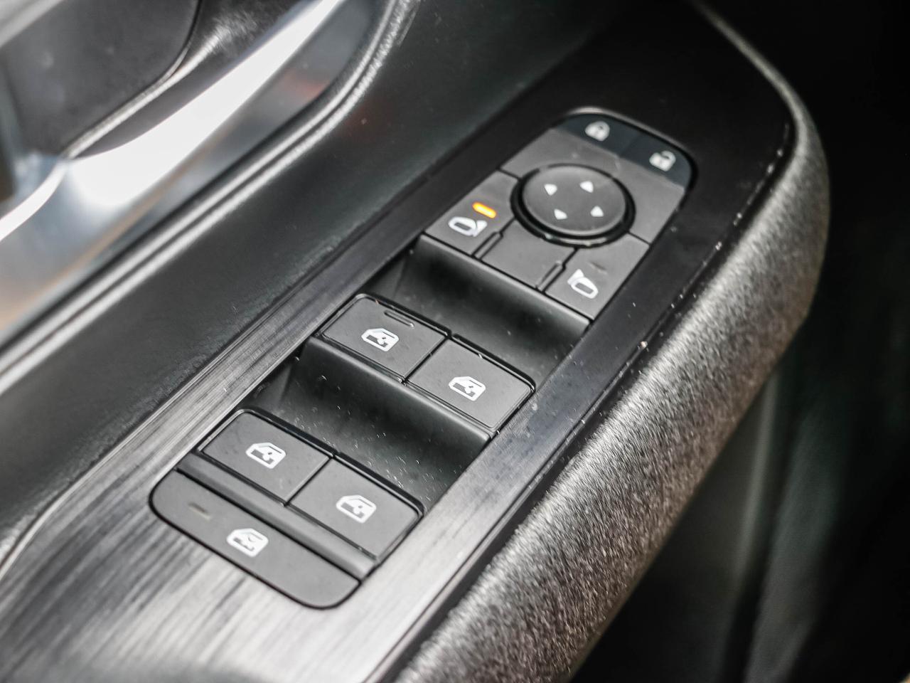 2026 Nissan Kicks SV AWD Photo