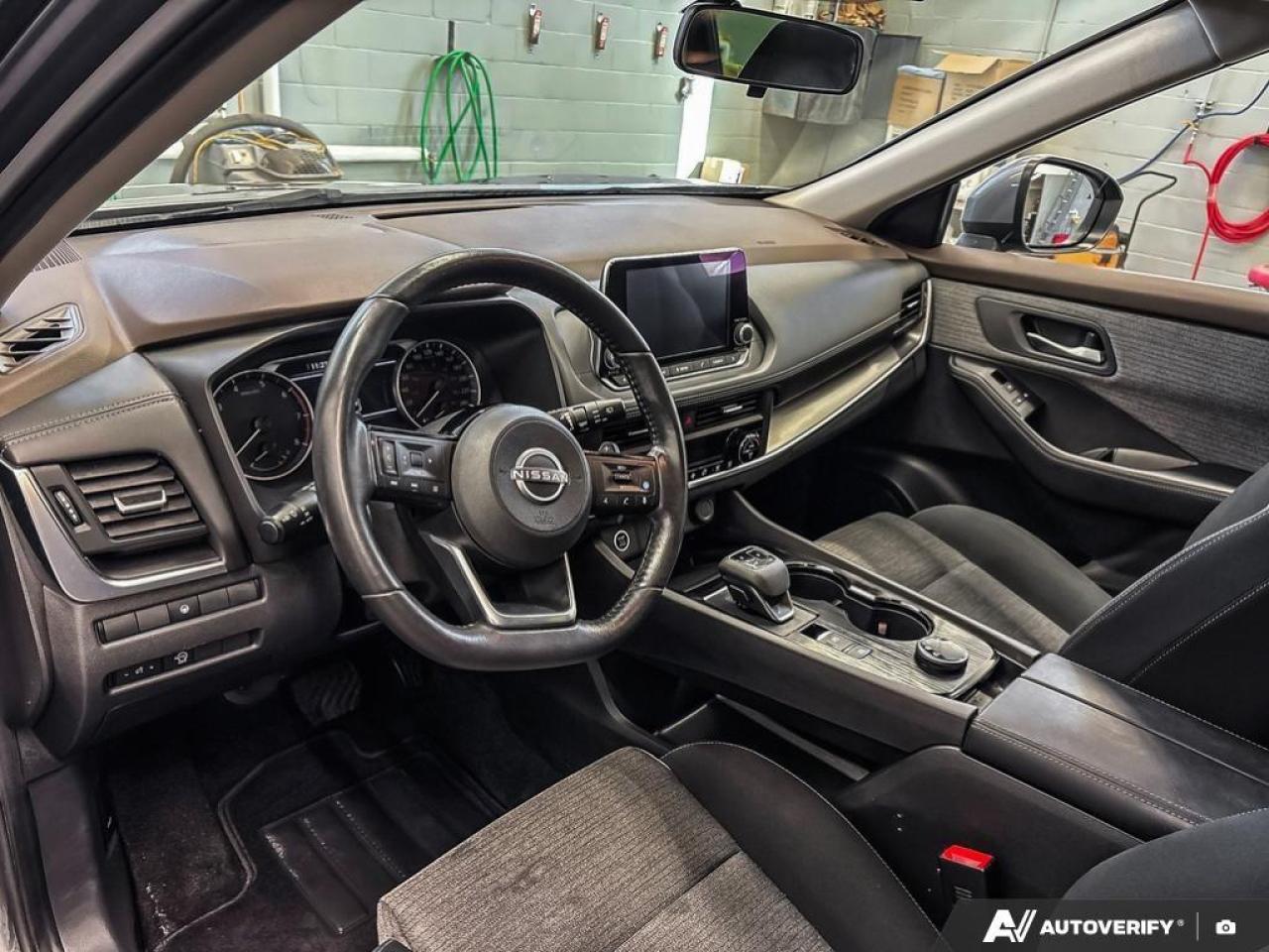 2023 Nissan Rogue  Photo